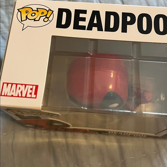 Funko Pop Deadpool Figure in Red and Black - Picture 4 of 7